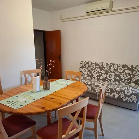 Marita - Two Bedroom *