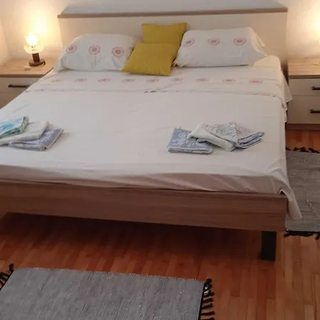 Marita - Two Bedroom * Korčula