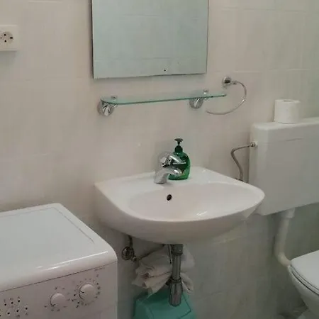 Marita - Two Bedroom Apartment *