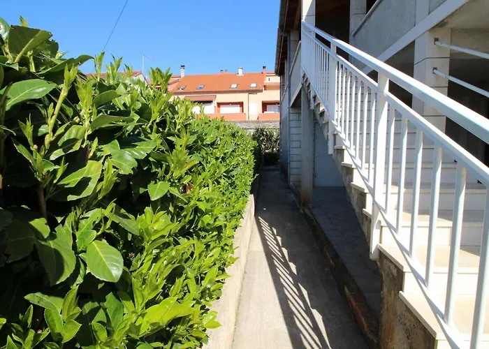 Marita - Two Bedroom 科尔丘拉